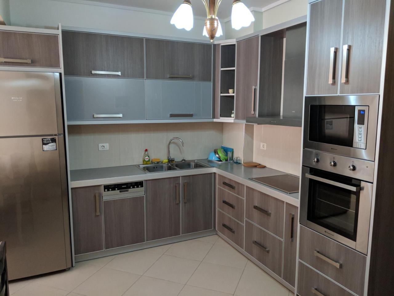 Seafront Apartment Sarande Bagian luar foto