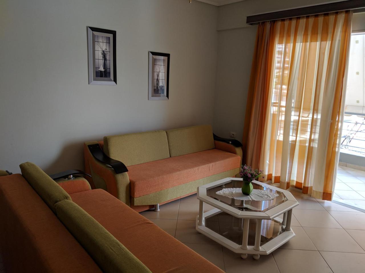 Seafront Apartment Sarande Bagian luar foto